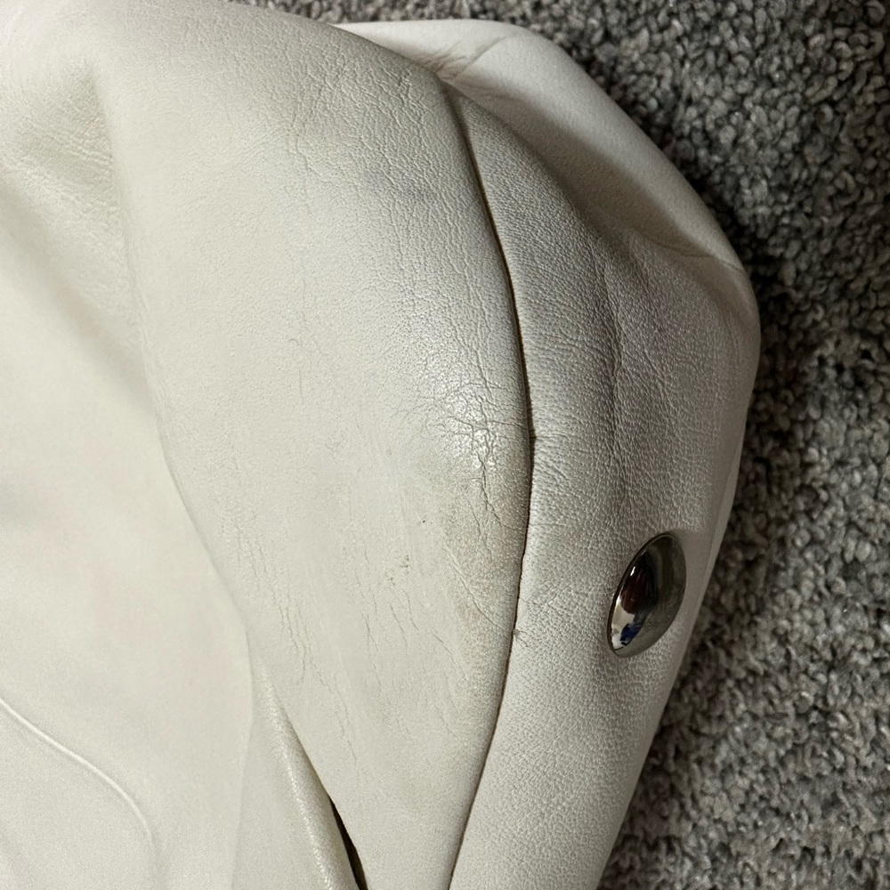 Coach | Soho East West Leather Shoulder Bag White/Gold – Style M1159-F18751 - Picture 12 of 16